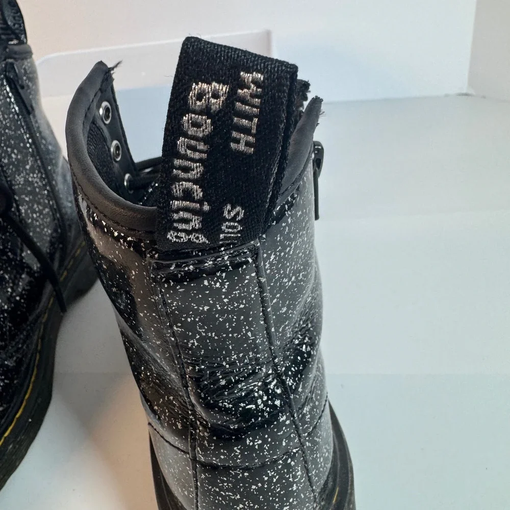 Dr. Martens 1460 J Kids Black Patent Splatter Combat Boots Size 3 US 2 UK 34 EU
